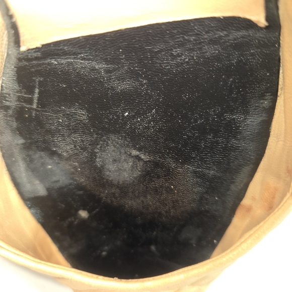 Chanel Women's Size 41 Two Tone D'Orsay Pump with Chain Strap Quilted Heels - Picture 10 of 13